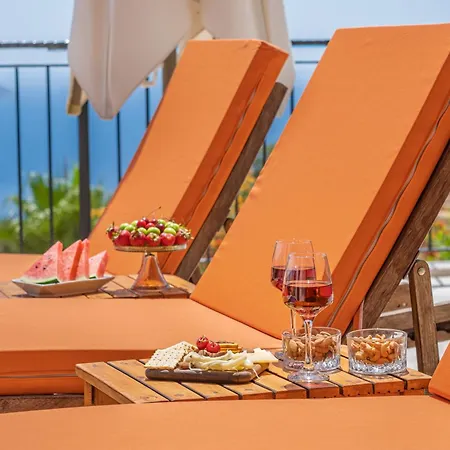 Willa White Garden Kaş