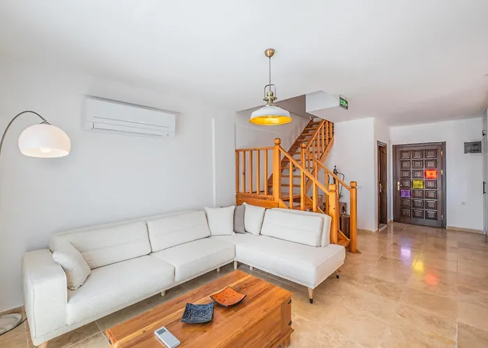 Villa White Garden Kas