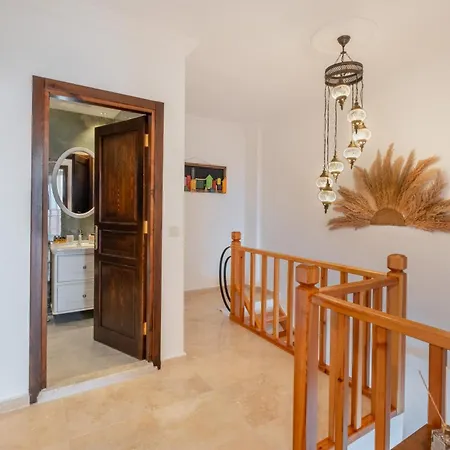 White Garden Villa Kaş