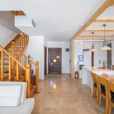 White Garden Villa